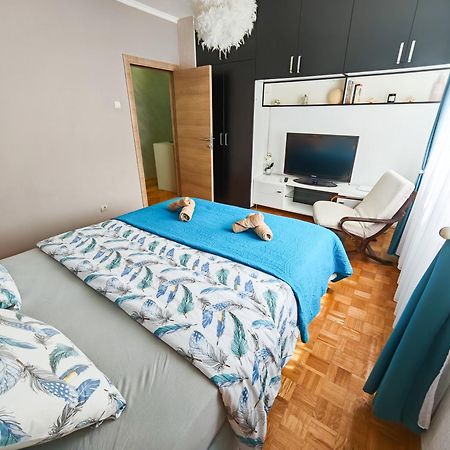 Apartman Julija Donji Milanovac Eksteriør bilde